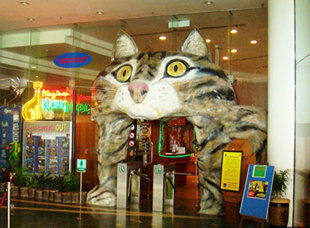 7fe0c058-1dc7-443e-a90b-28db5e2737eb_201303-w-vacations-for-cat-lovers-museum-malaysia-7789111