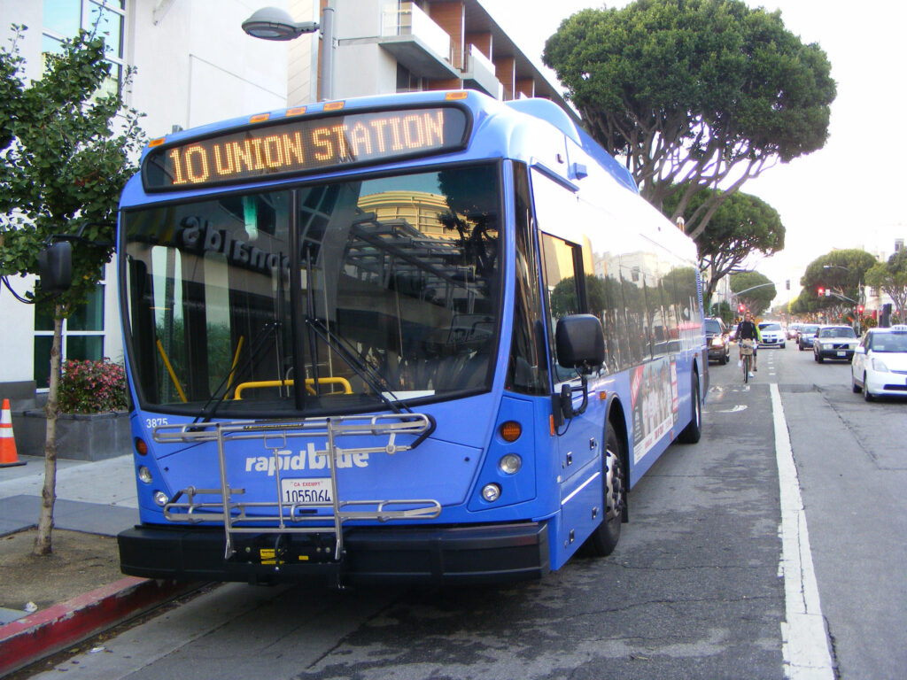 3875-santa-monica-rapid-blue-nabi-40lfw